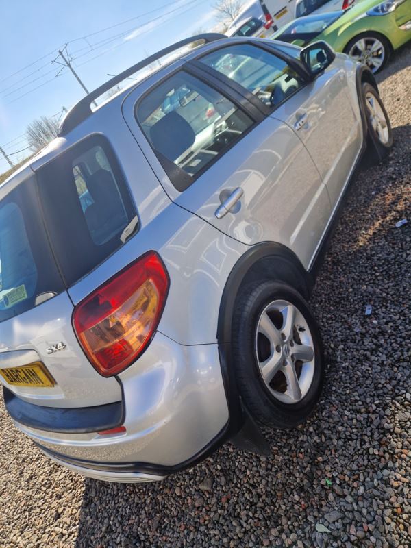 2008 (58) Suzuki SX4 1.6 GLX 5dr Ulez, Mot August, 12 stamp service history. For Sale In Edinburgh, Mid Lothian