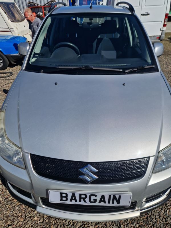 2008 (58) Suzuki SX4 1.6 GLX 5dr Ulez, Mot August, 12 stamp service history. For Sale In Edinburgh, Mid Lothian