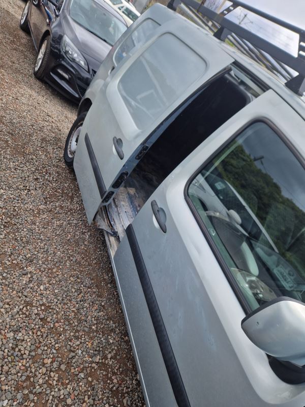 2011 (60) Renault Kangoo LL21dCi 85+ Van Twin side doors, roller roof rack, 1 years Mot For Sale In Edinburgh, Mid Lothian