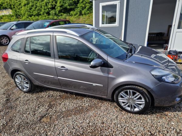 2012 (62) Renault Clio 1.2 16V Dynamique TomTom 5d MOT SEPTEMBER 2024Estate r For Sale In Edinburgh, Mid Lothian