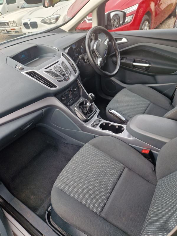 2014 (14) Ford C-Max 1.6 TDCi Zetec 5dr MOT DECEMBER 2025. For Sale In Edinburgh, Mid Lothian