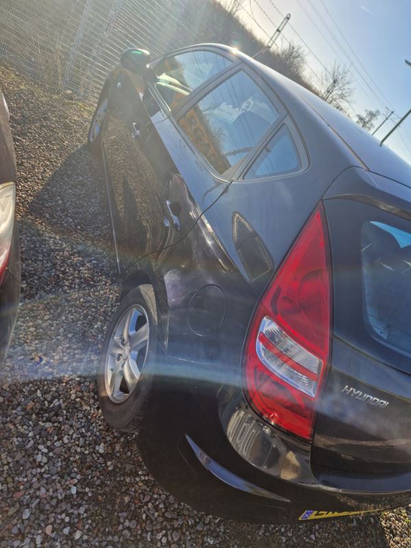 2009 (09) Hyundai i30 1.4 Comfort 5dr MOT August. For Sale In Edinburgh, Mid Lothian