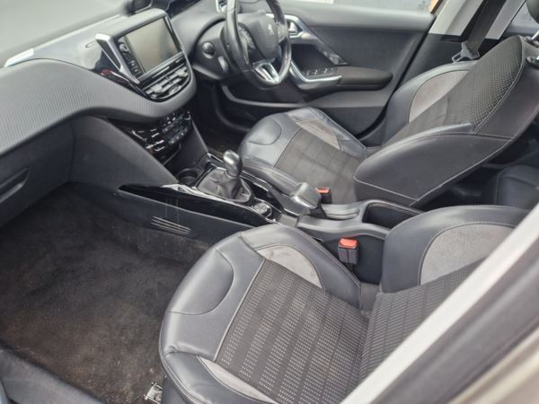 2015 (15) Peugeot 2008 1.6 e-HDi Allure 5dr start/stop Mot December For Sale In Edinburgh, Mid Lothian