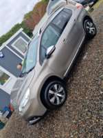 2015 (15) Peugeot 2008 1.6 e-HDi Allure 5dr start/stop Mot December For Sale In Edinburgh, Mid Lothian