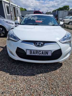 2013 13 Hyundai Veloster 1.6 GDi Sport 4dr 2013 full leather, panoramic sunroof. 4 Doors COUPE