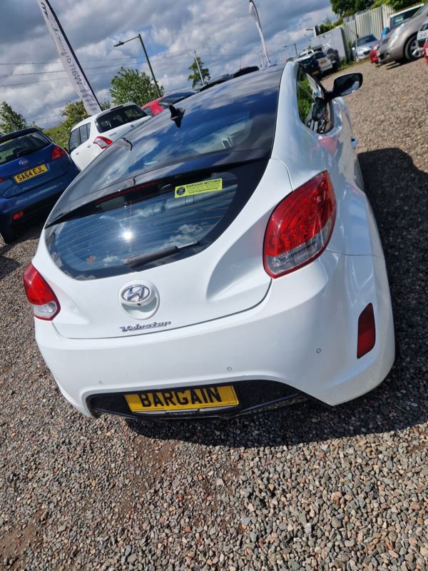 2013 (13) Hyundai Veloster 1.6 GDi Sport 4dr 2013 full leather, panoramic sunroof. For Sale In Edinburgh, Mid Lothian