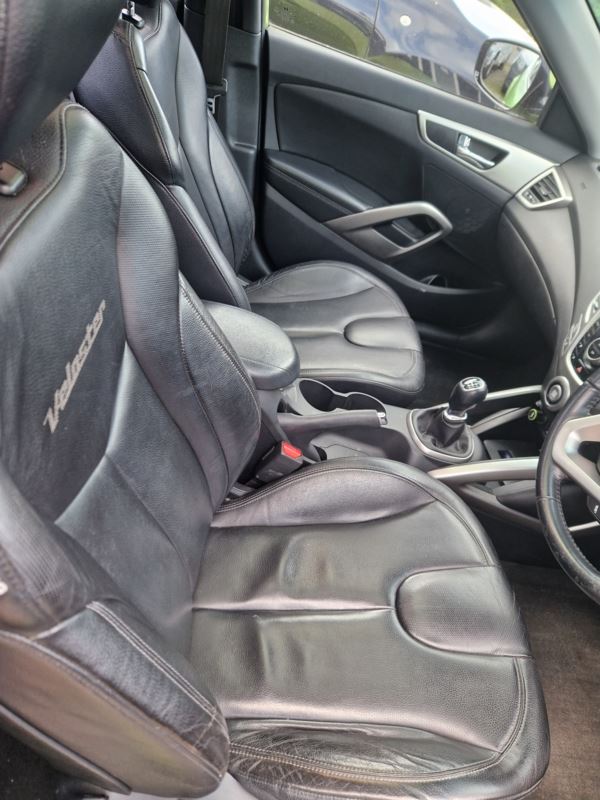 2013 (13) Hyundai Veloster 1.6 GDi Sport 4dr Mot November, 82k miles, lovely colour. Ulez compliant For Sale In Edinburgh, Mid Lothian