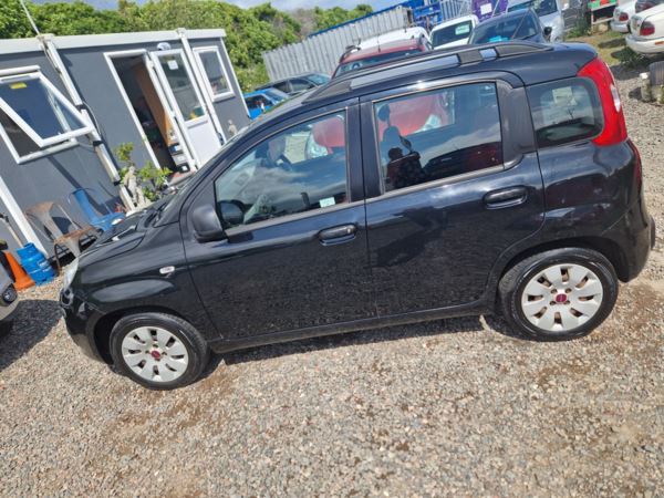 2013 (63) Fiat Panda 1.2 Pop 5dr Ulez compliant, £35 tax, 1 years Mot. For Sale In Edinburgh, Mid Lothian