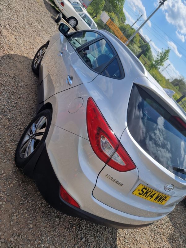 2014 (14) Hyundai Ix35 2.0 CRDi Premium 5dr [Leather]2 keys, fully loaded. For Sale In Edinburgh, Mid Lothian