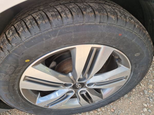 2014 (14) Hyundai Ix35 2.0 CRDi Premium 5dr [Leather]2 keys, fully loaded. For Sale In Edinburgh, Mid Lothian