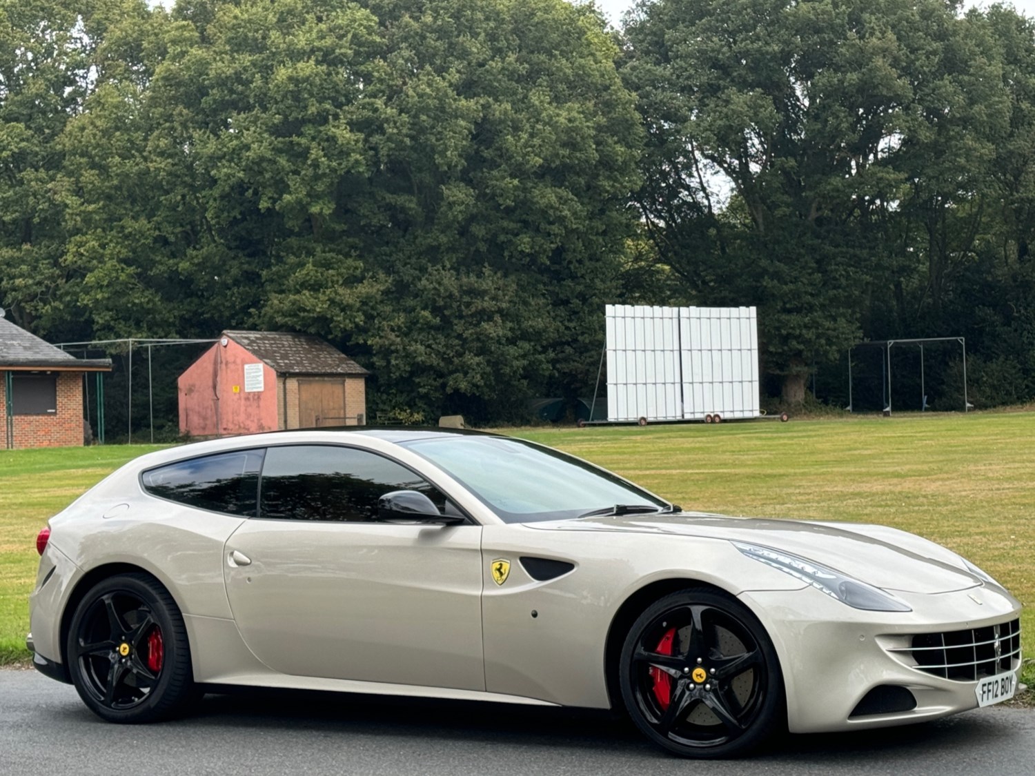 Ferrari FF Listing Image