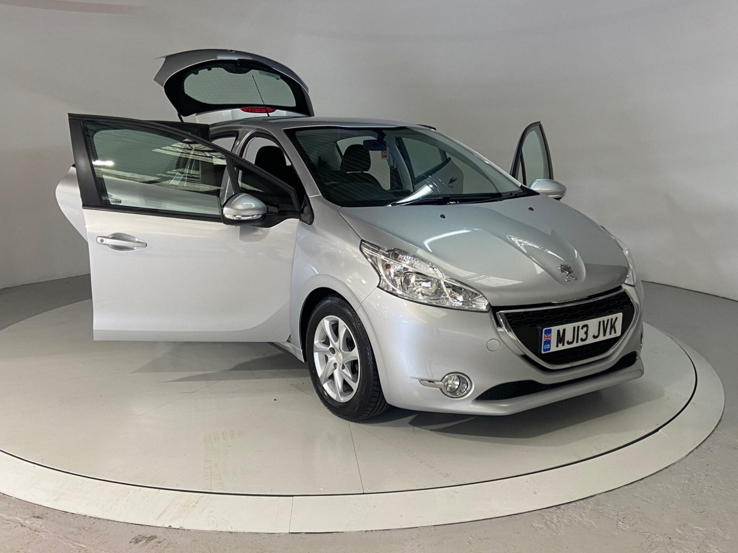 Peugeot 208 Listing Image