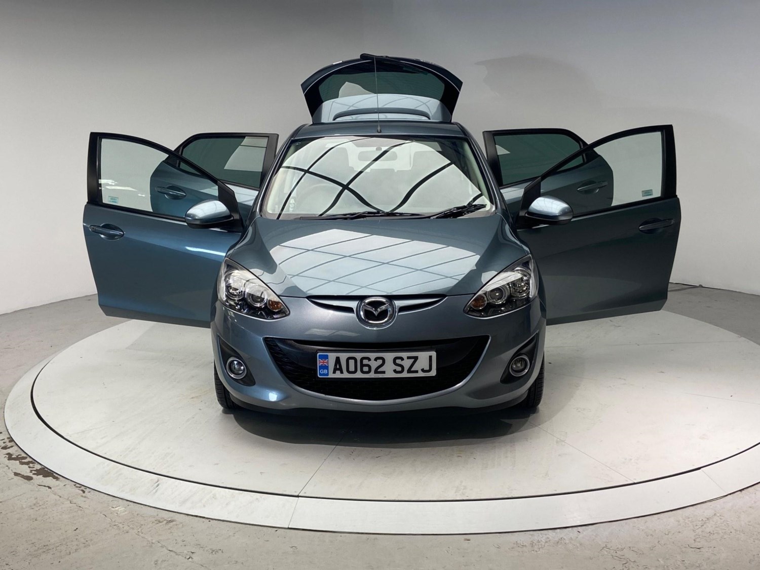 Mazda 2 Listing Image