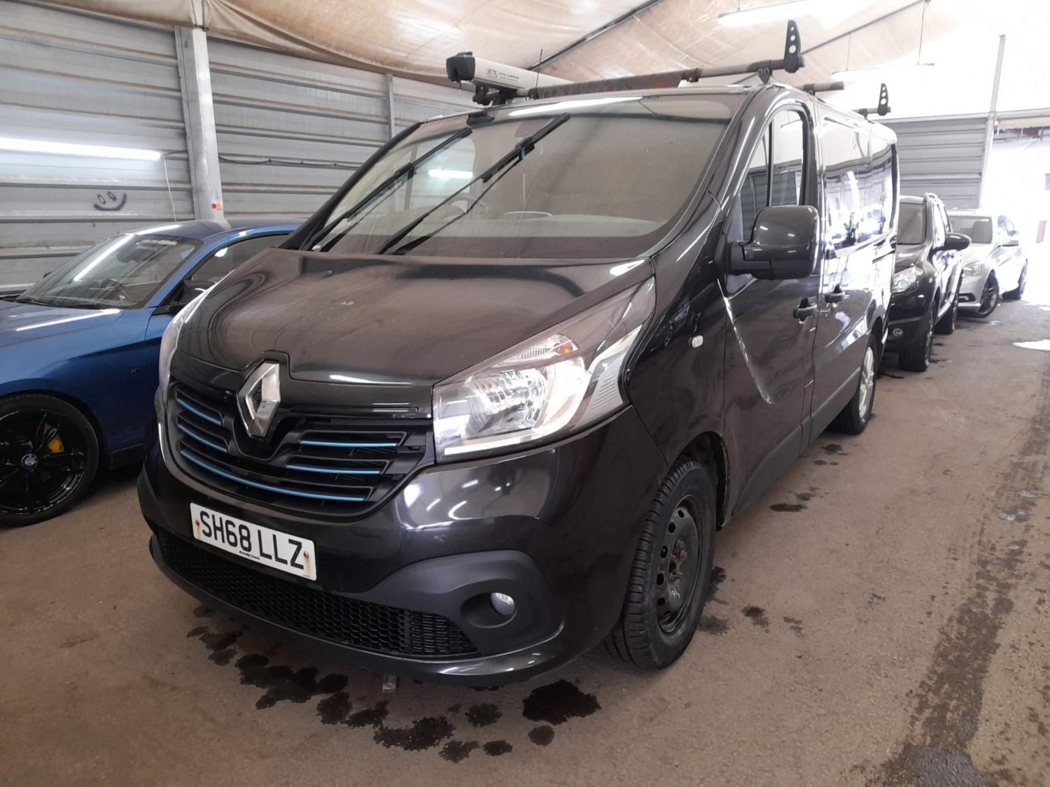 Renault Trafic Listing Image