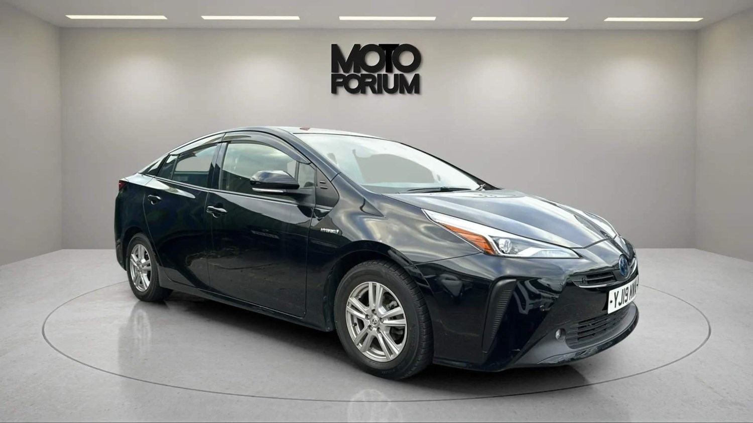 Toyota Prius Listing Image