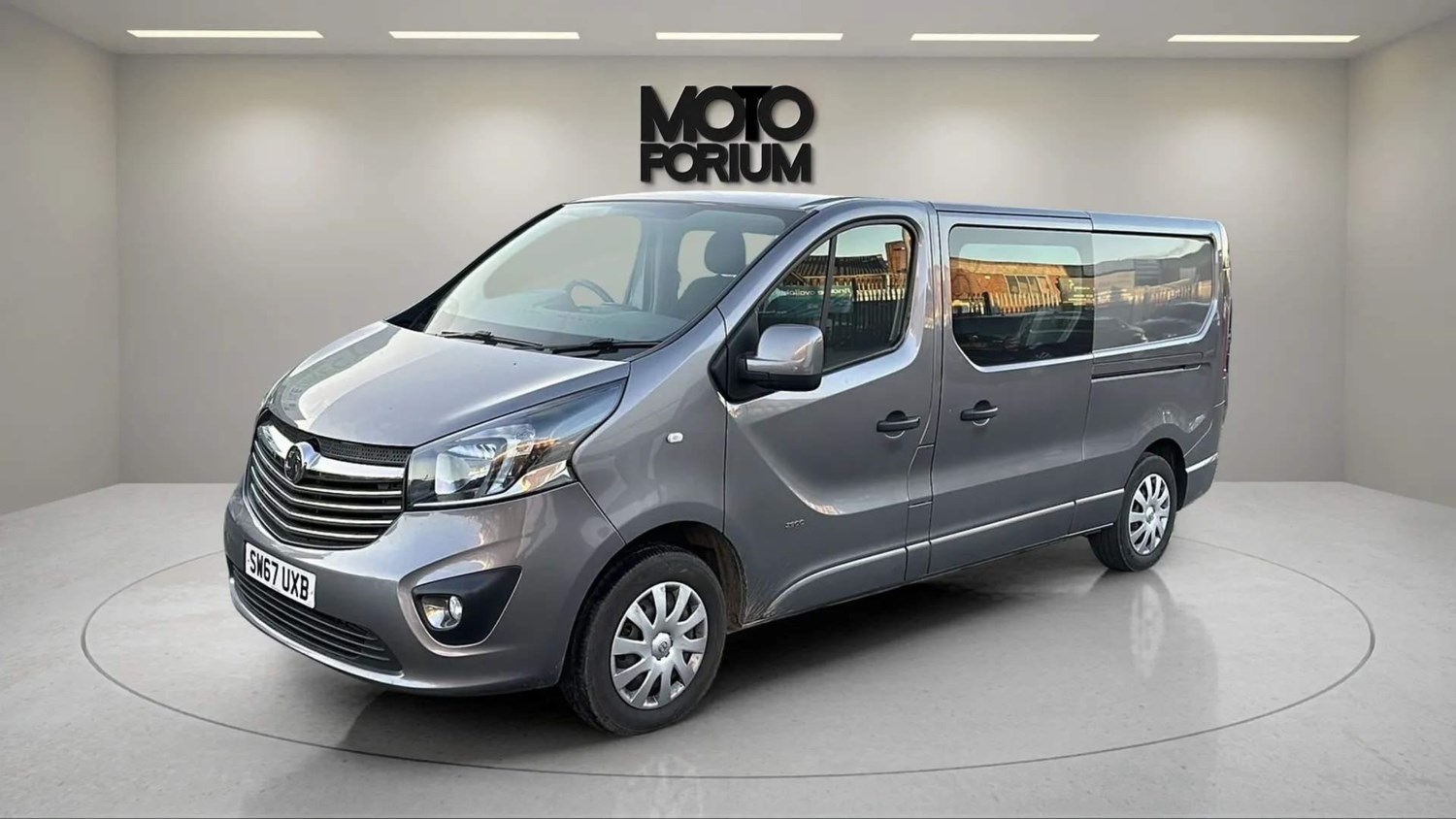 Vauxhall Vivaro Listing Image