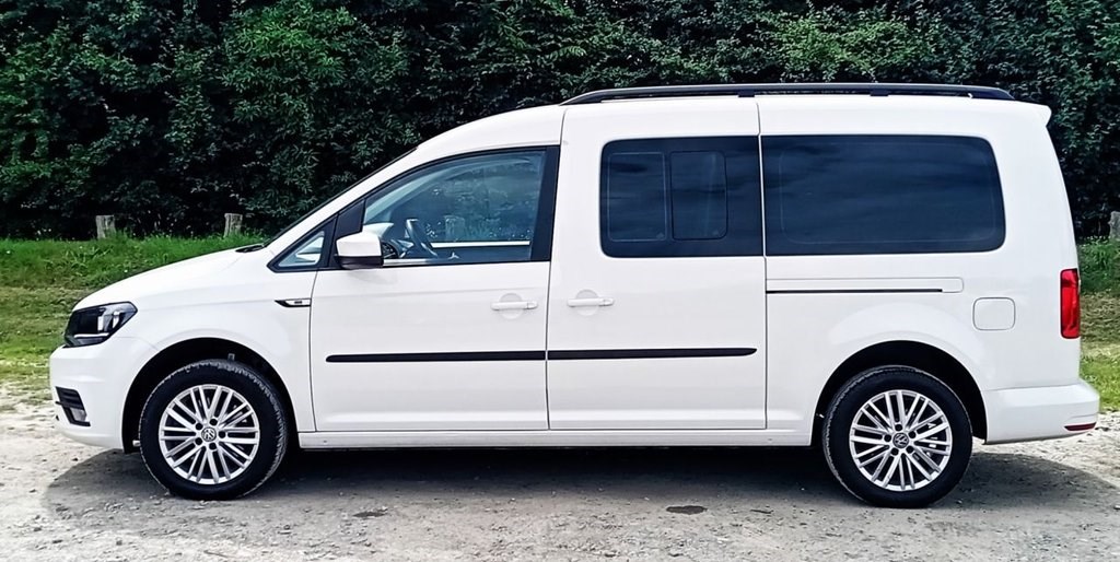 Volkswagen Caddy Maxi Listing Image