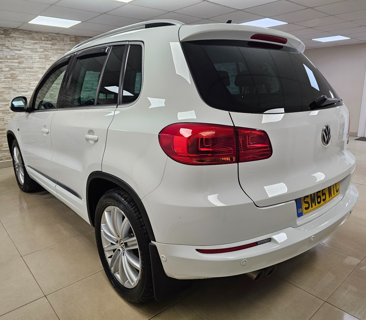 Volkswagen Tiguan Listing Image