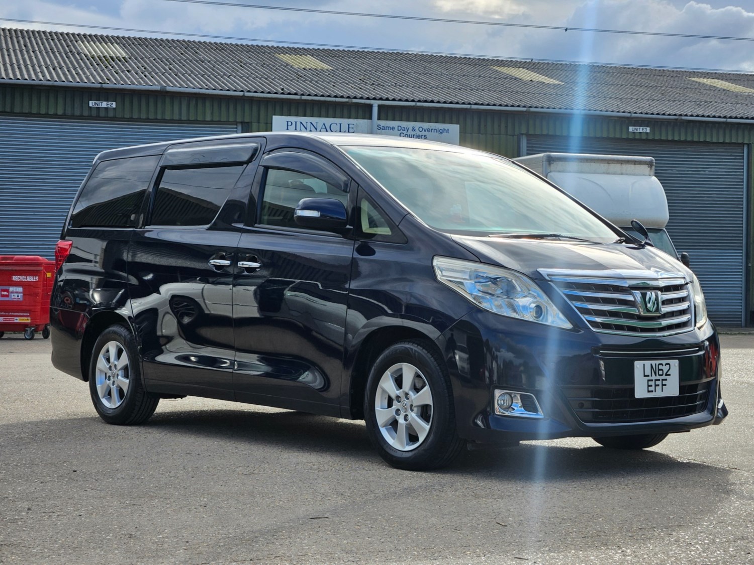 Toyota Alphard Listing Image