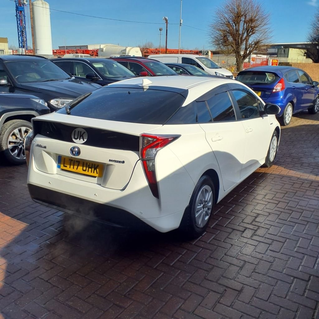 Toyota Prius Listing Image