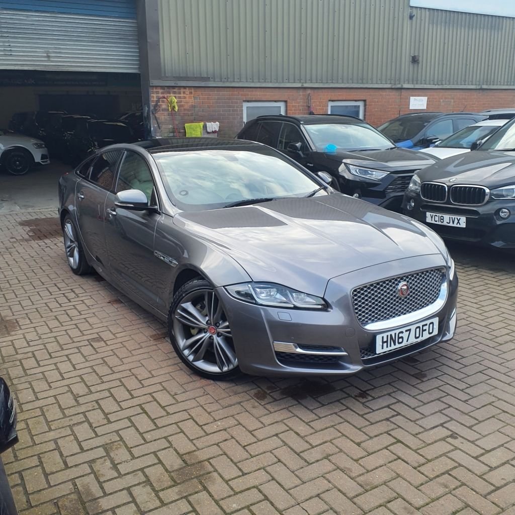 Jaguar XJ Listing Image