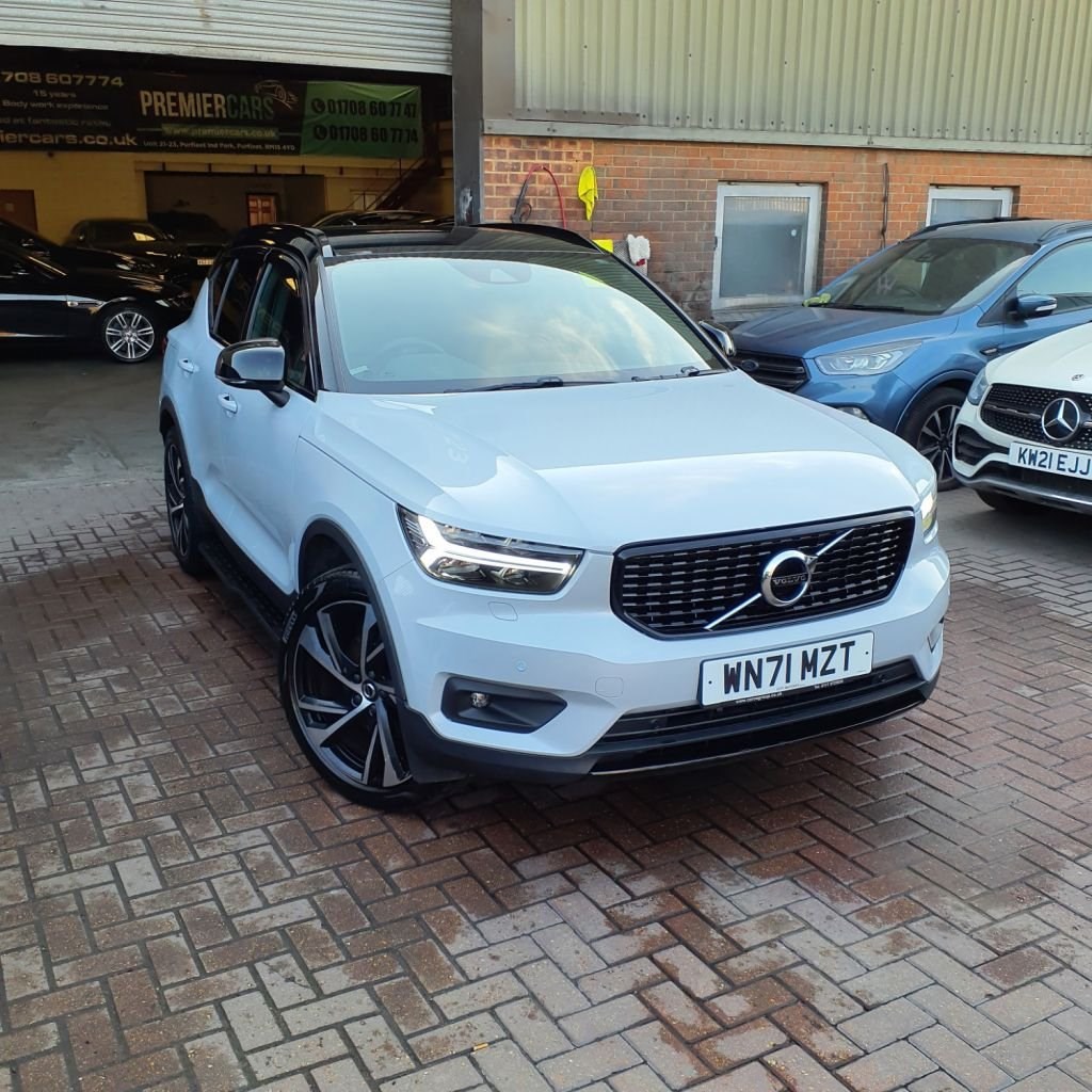 Volvo XC40 Listing Image