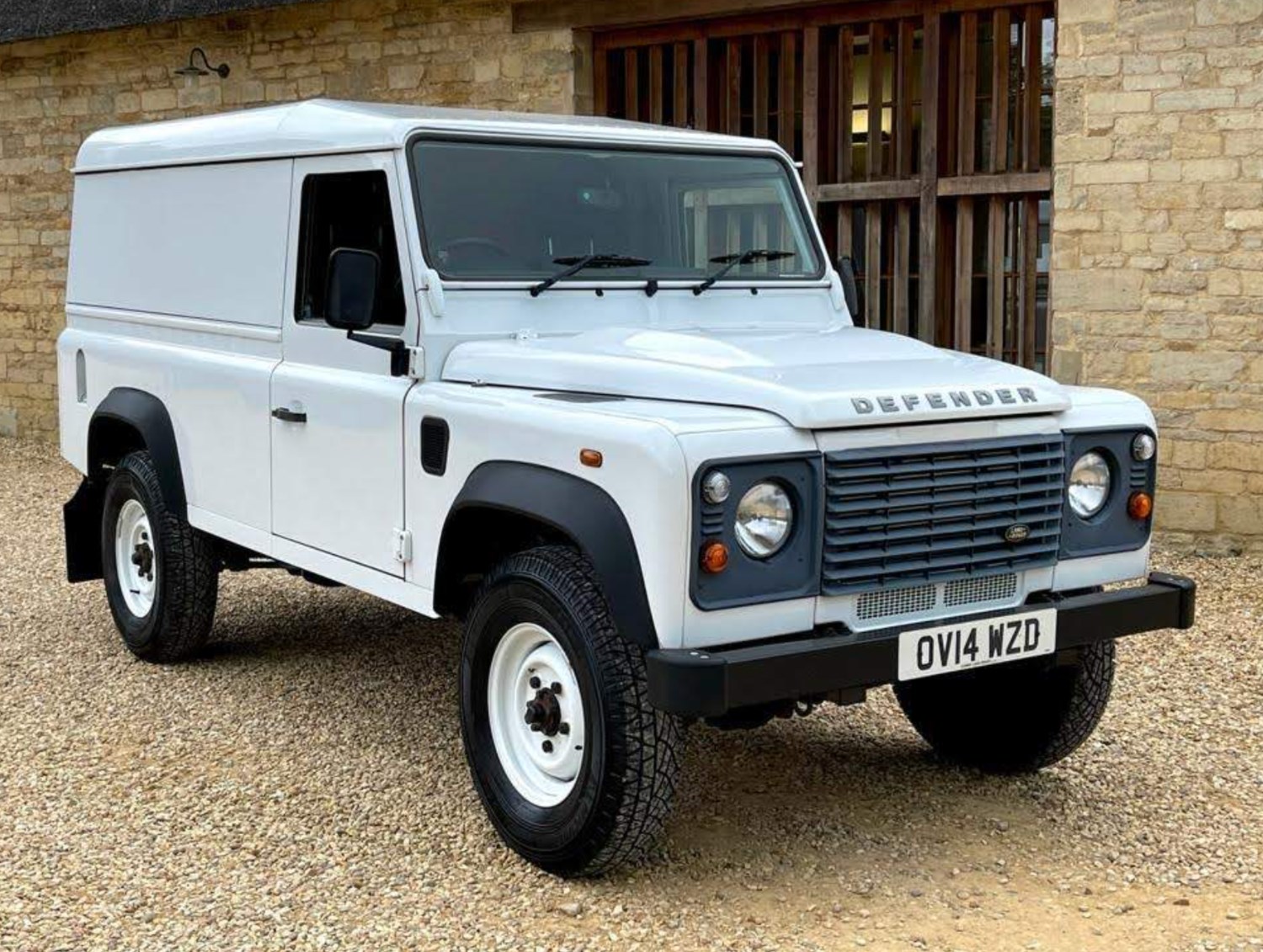 Land Rover  Listing Image