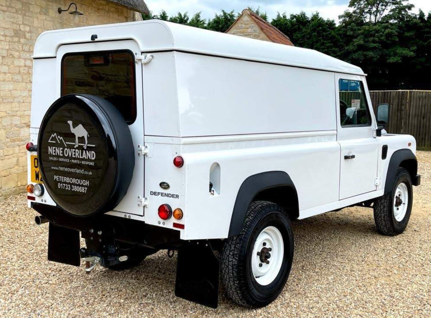 Land Rover  Listing Image