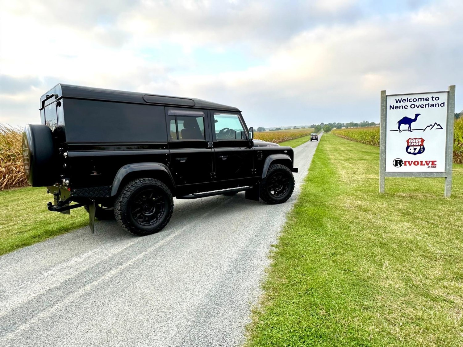 Land Rover Defender Listing Image