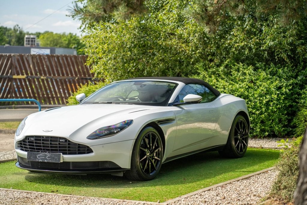 Aston Martin DB11 Listing Image