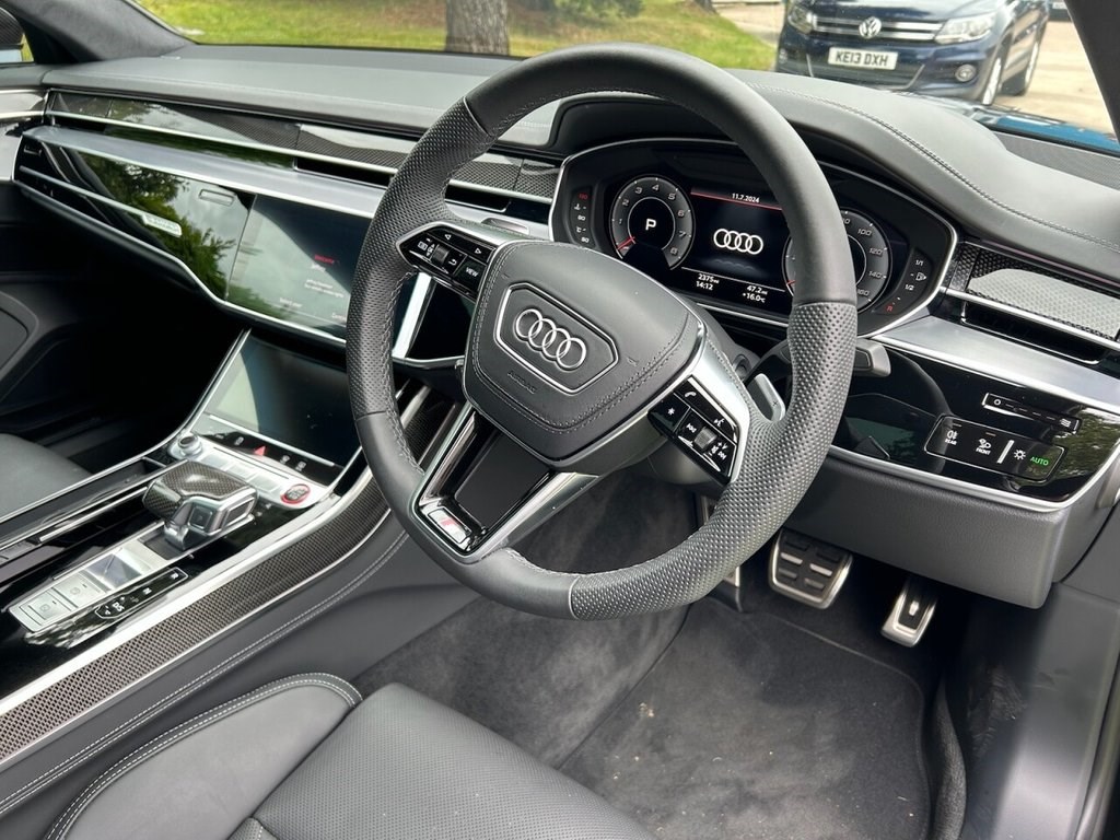 Audi S8 Listing Image