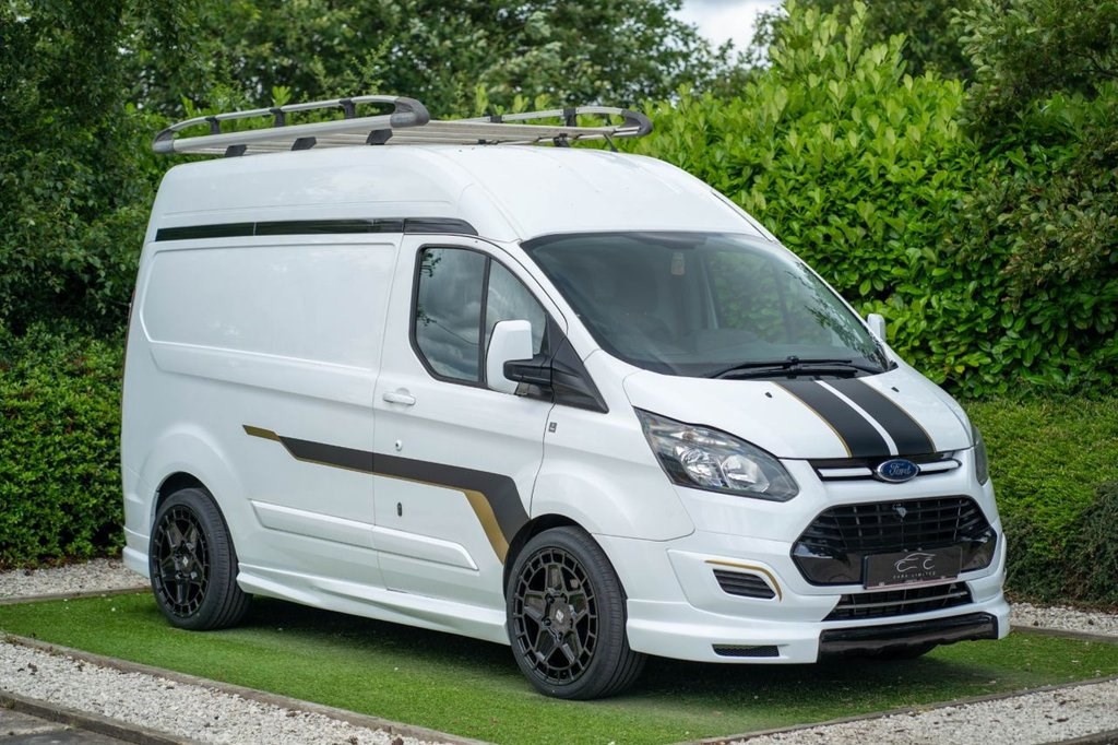 Ford Transit Custom Listing Image