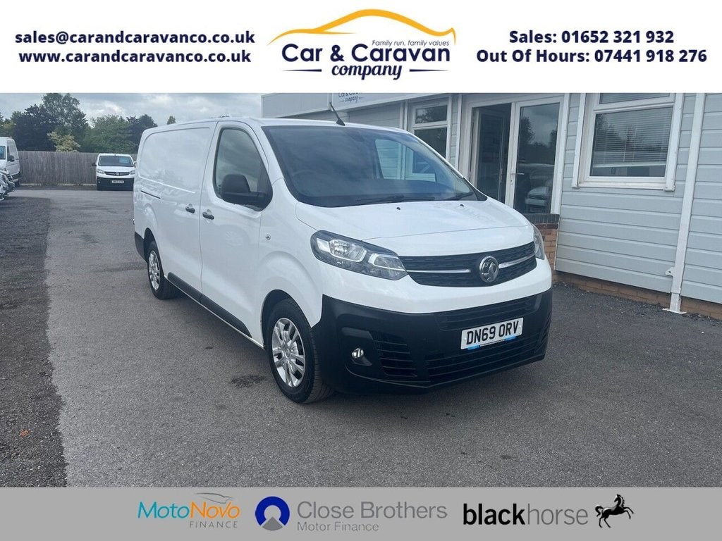 Vauxhall Vivaro Listing Image