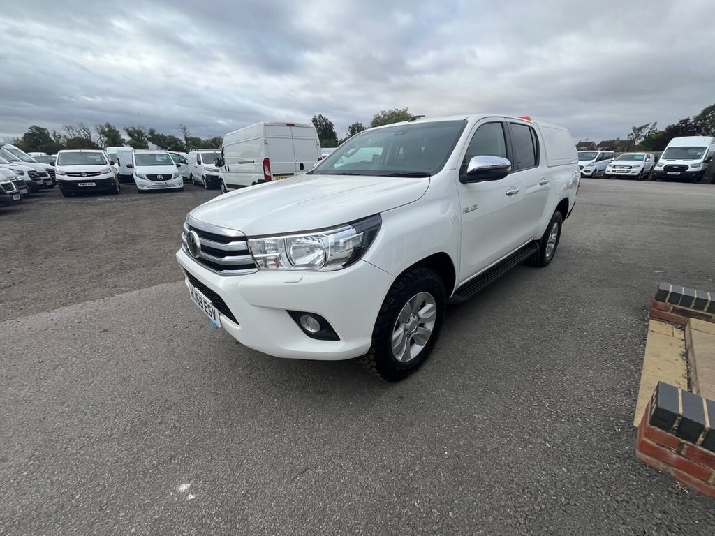 Toyota Hilux Listing Image