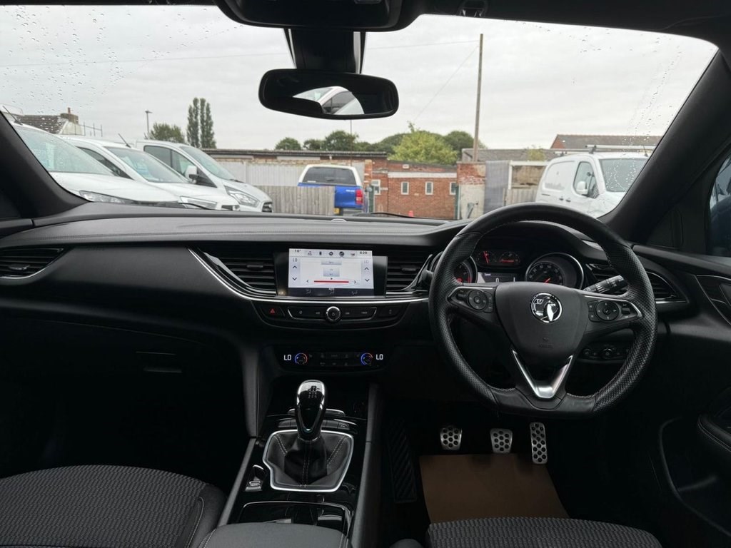 Vauxhall Insignia Listing Image