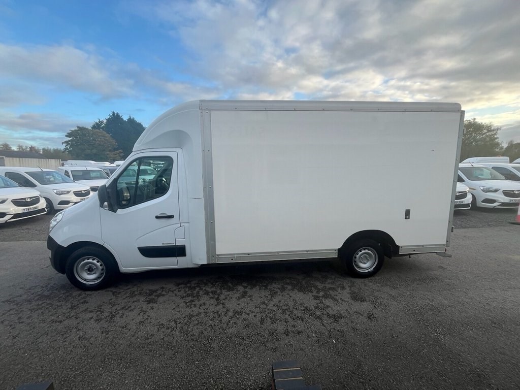 Renault Master Listing Image