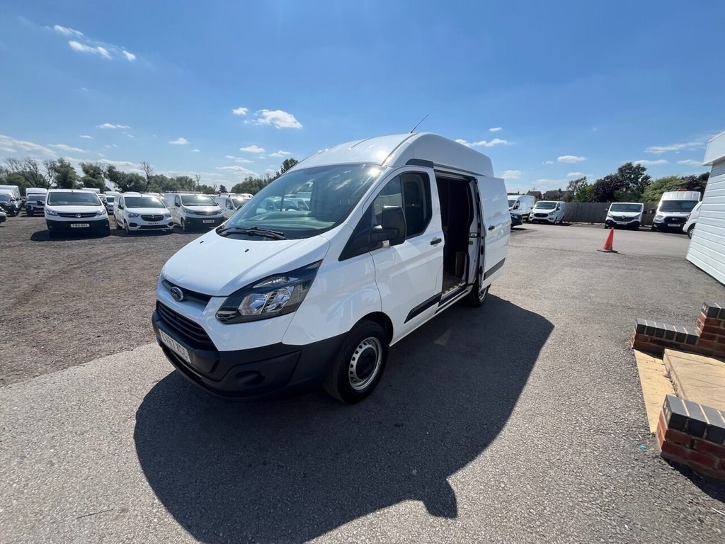 Ford Transit Custom Listing Image