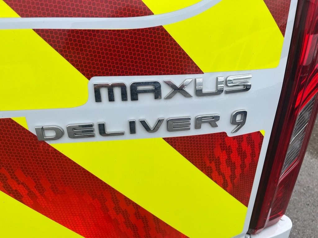 MAXUS Deliver 9 Listing Image