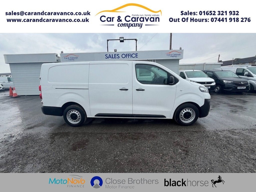 Vauxhall Vivaro Listing Image