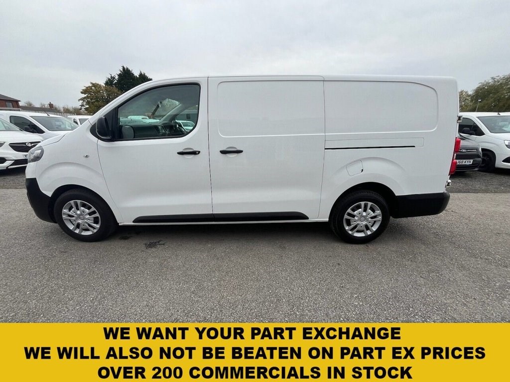 Vauxhall Vivaro Listing Image