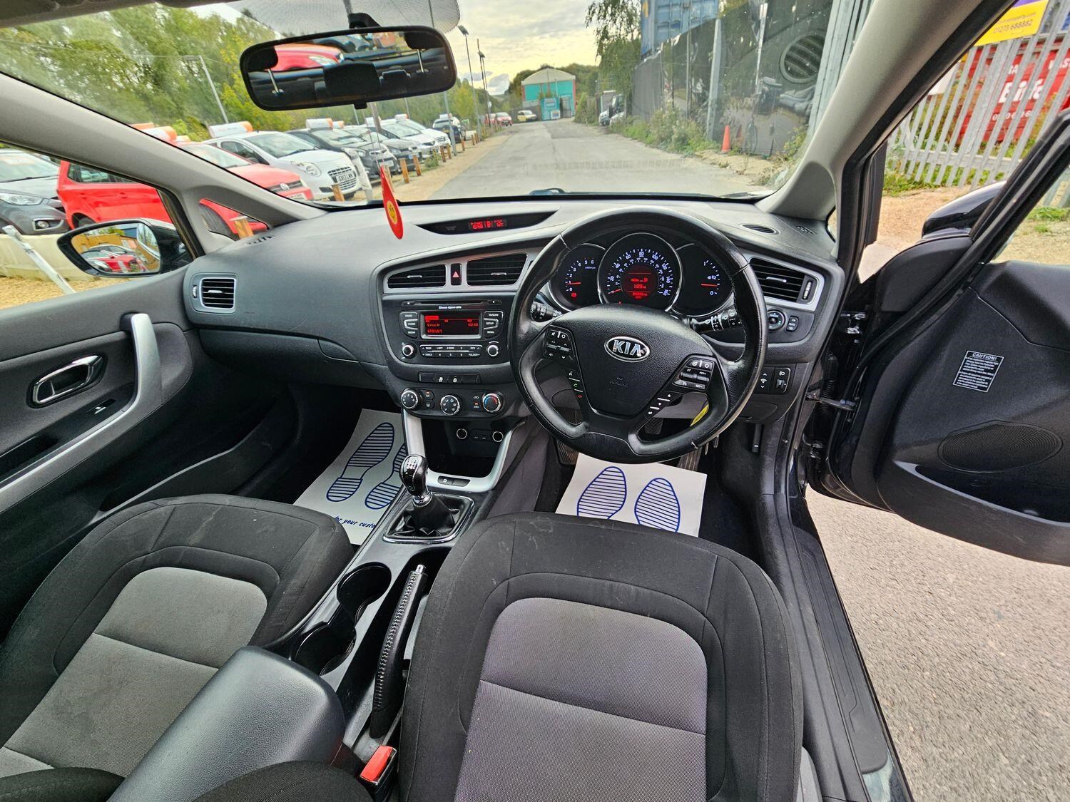 Kia Ceed Listing Image