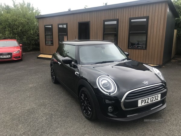 MINI Hatch Listing Image