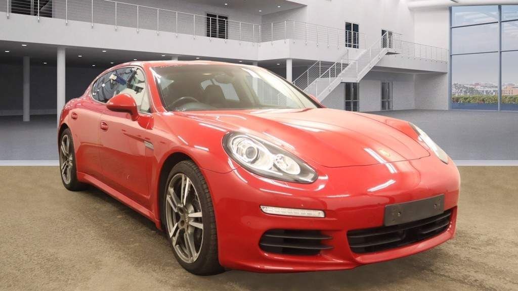 Porsche Panamera Listing Image