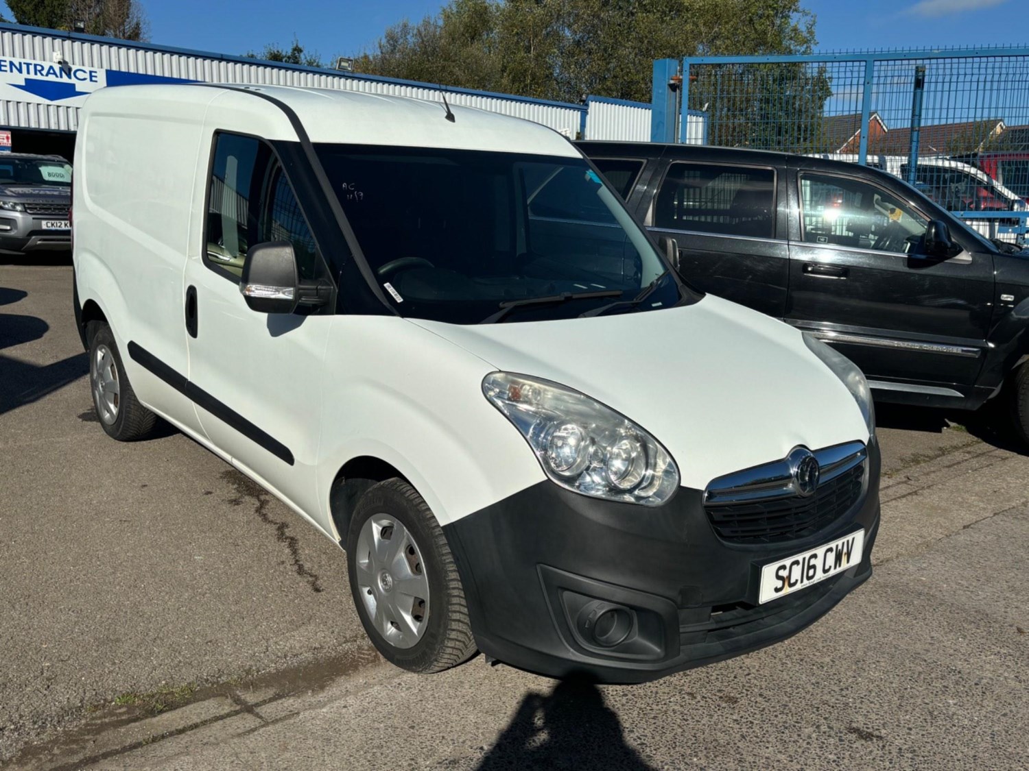 Vauxhall Combo Listing Image