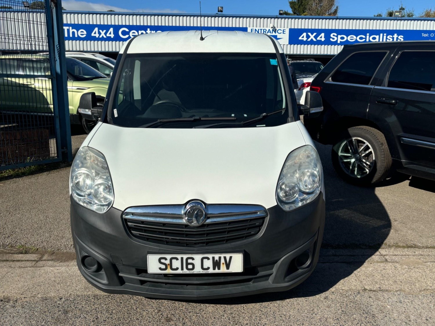 Vauxhall Combo Listing Image