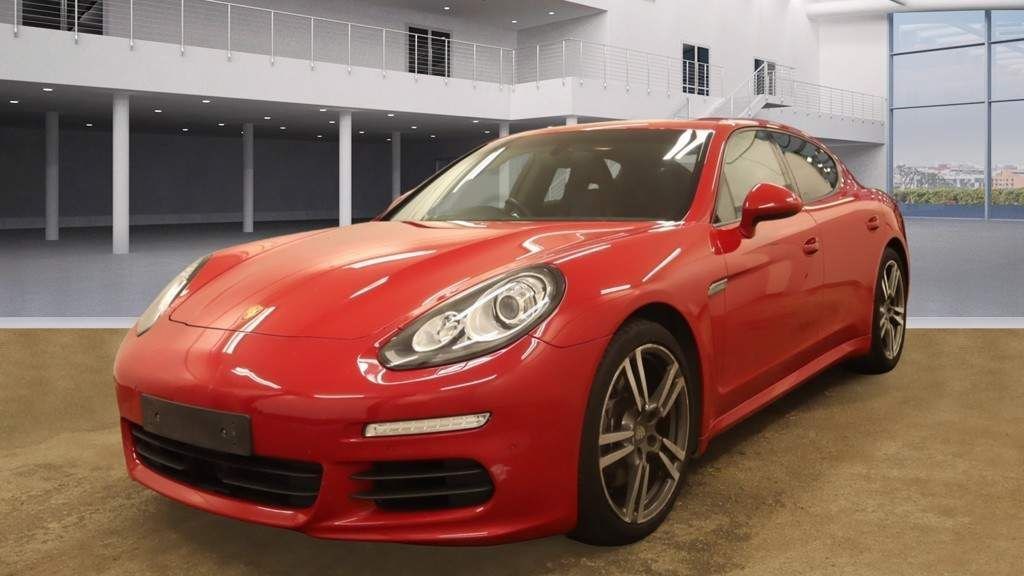 Porsche Panamera Listing Image