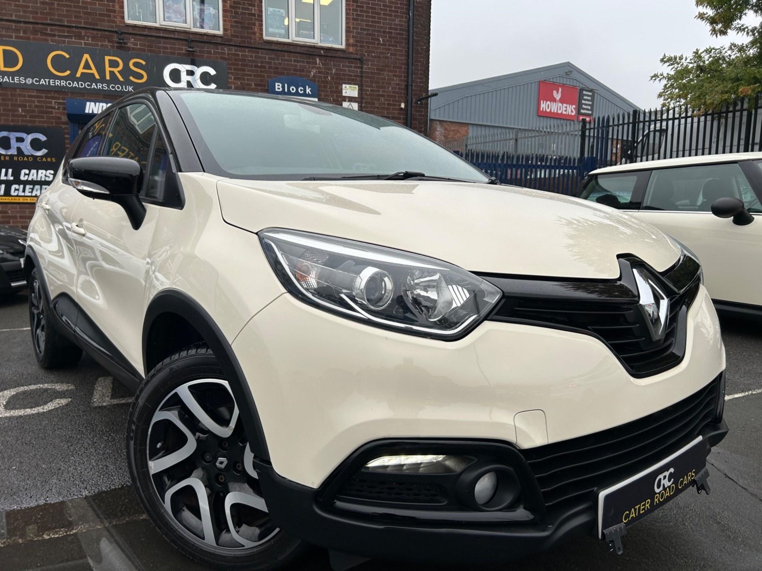 Renault Captur Listing Image