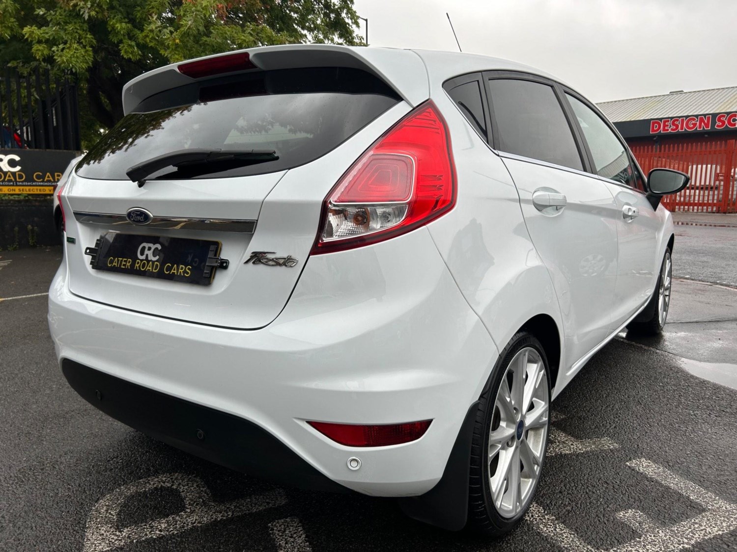 Ford Fiesta Listing Image