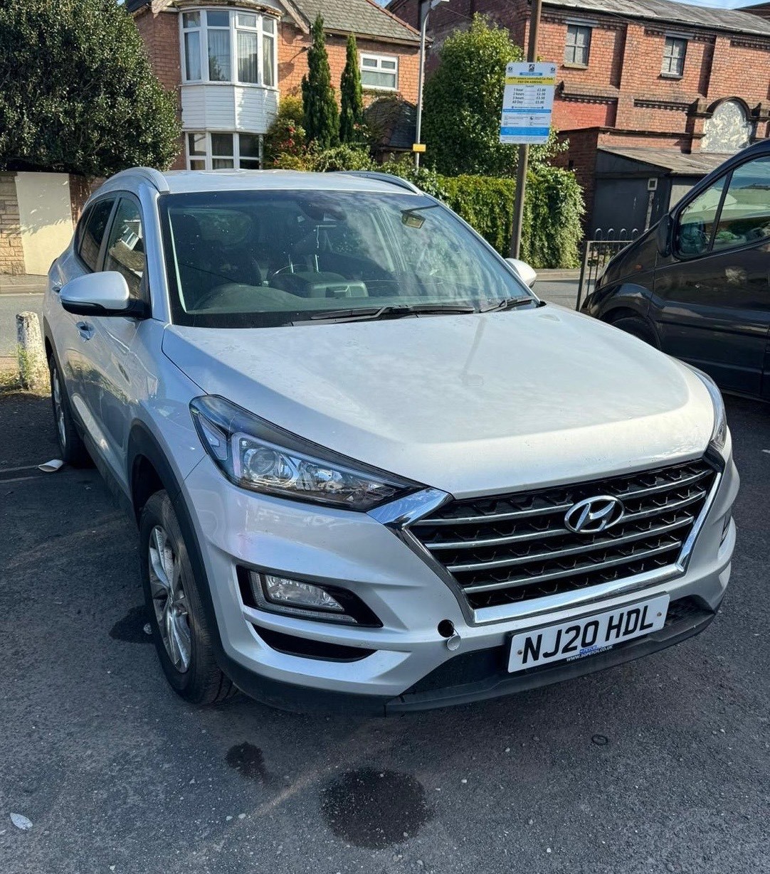 Hyundai TUCSON Listing Image