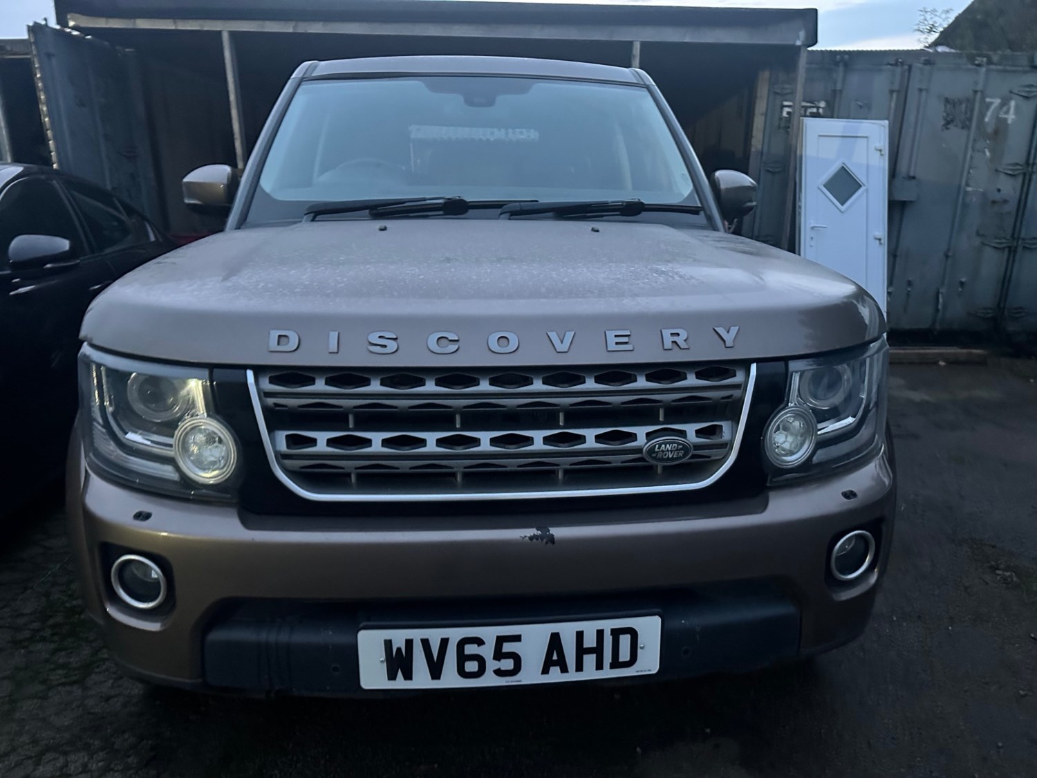 Land Rover Discovery Listing Image